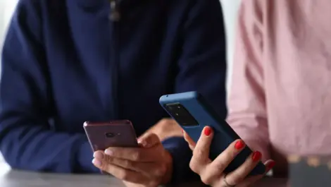 Google to acquire Motorola Mobility - Updated