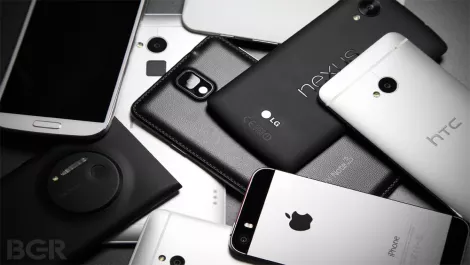 Smartphone momentum still strong as market growth continues