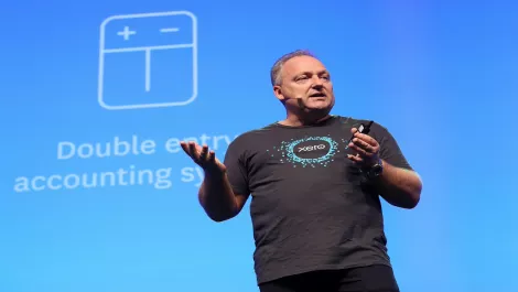 29535403452 f4cda23d68 b