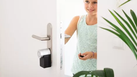 Hands-on Review: Nuki Smart Lock 2.0 - turn your smartphone into a key
