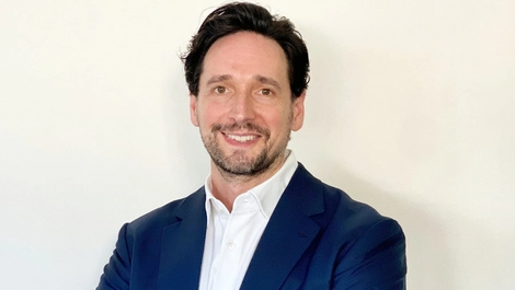 Peter philipp headshot